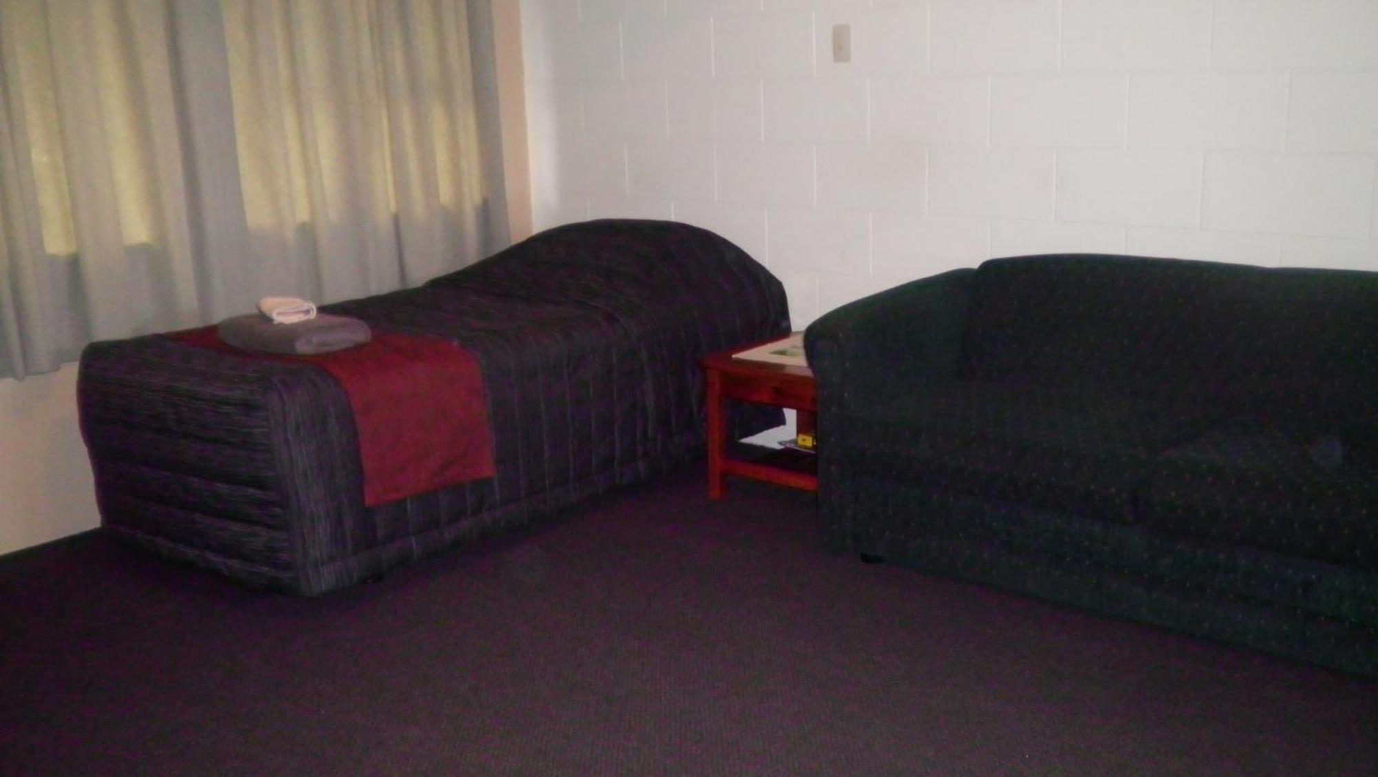 Rangiora Lodge Motel ภายนอก รูปภาพ