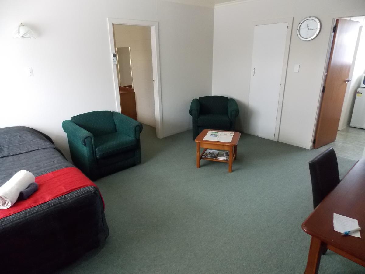 Rangiora Lodge Motel ภายนอก รูปภาพ